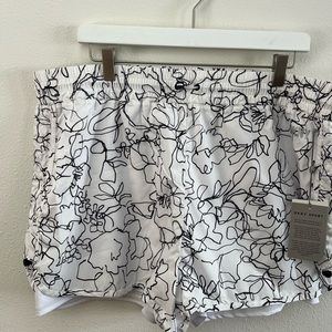 NWT - DKNY Sport shorts